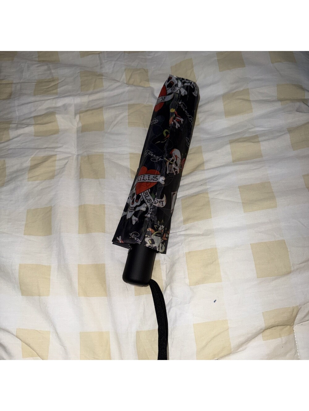 Ed Hardy Ladies Skulls & Heart  Umbrella